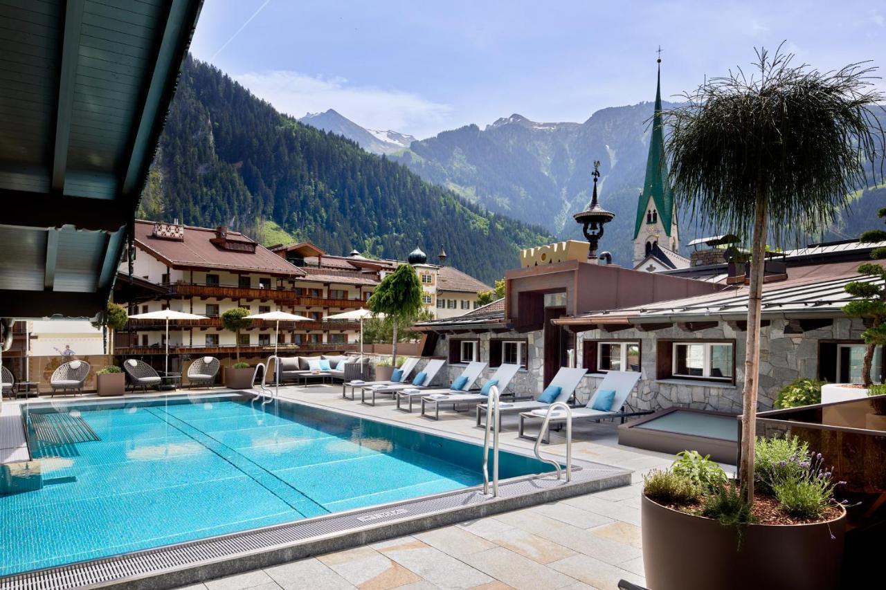 Neue Post Hotel 4*